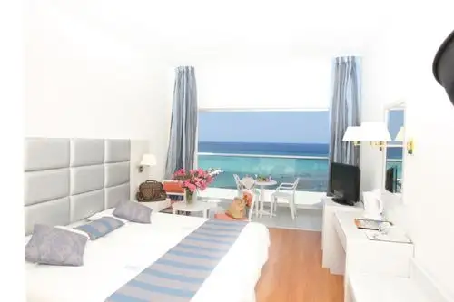 Silver Sands