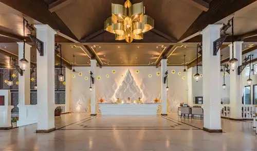 Hotel Diamond Cliff Resort & Spa