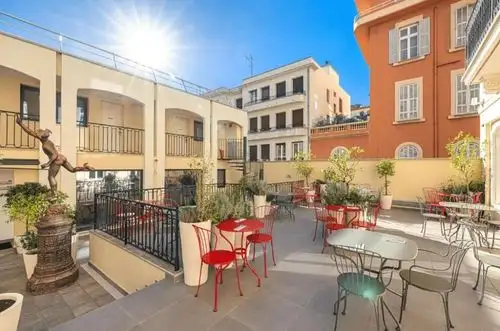 Hotel Apollinaire Nice